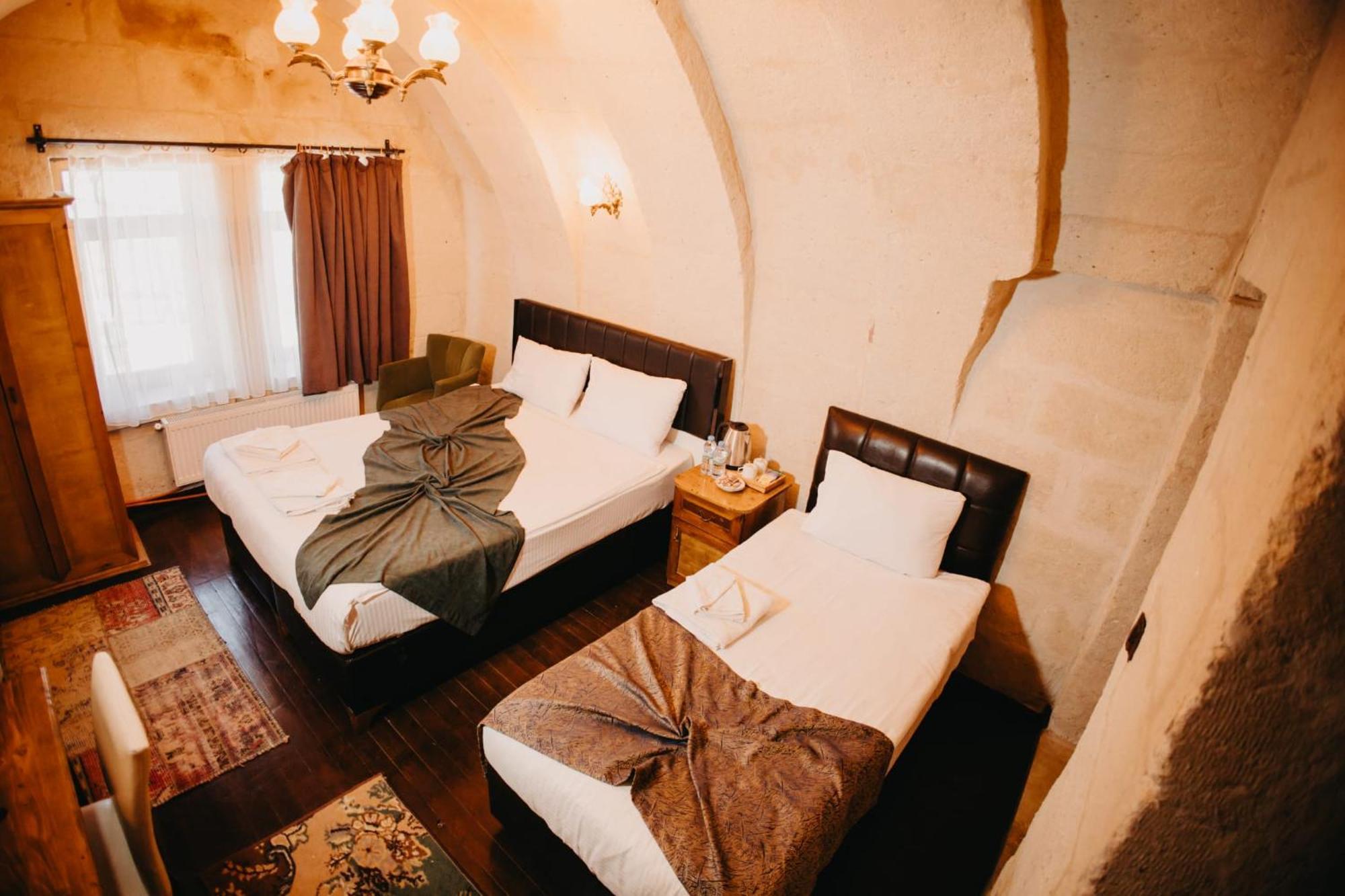 7 Oda Kapadokya Cave Hotel 어굽 외부 사진