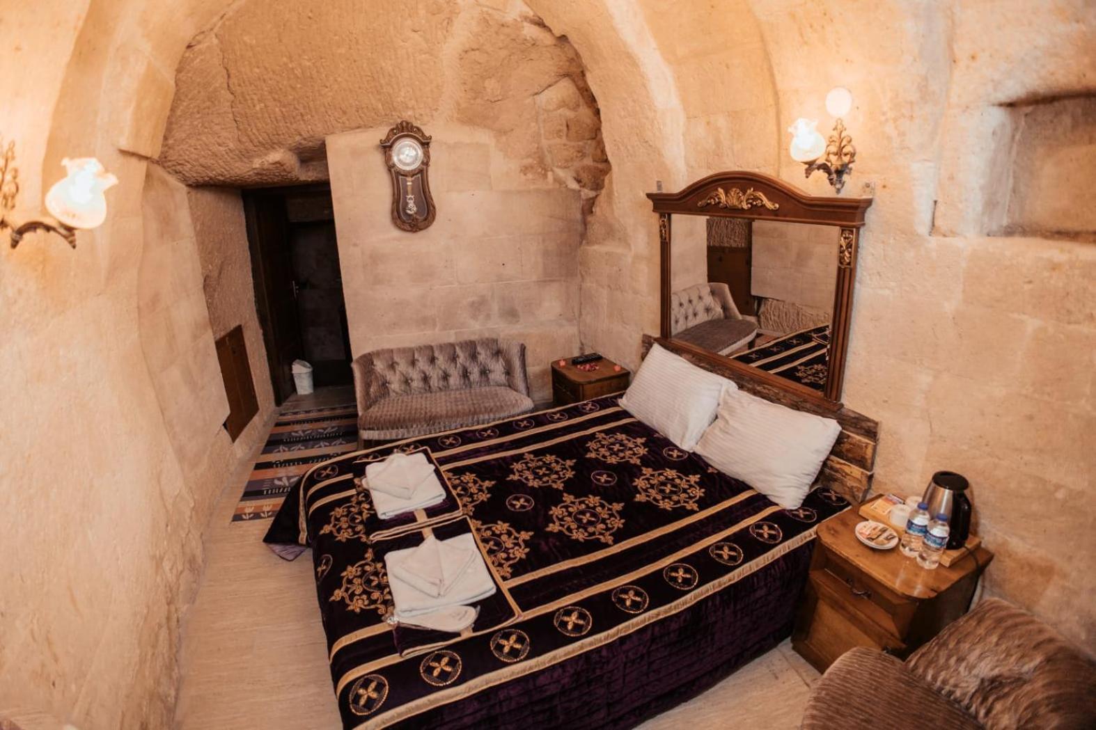 7 Oda Kapadokya Cave Hotel 어굽 외부 사진