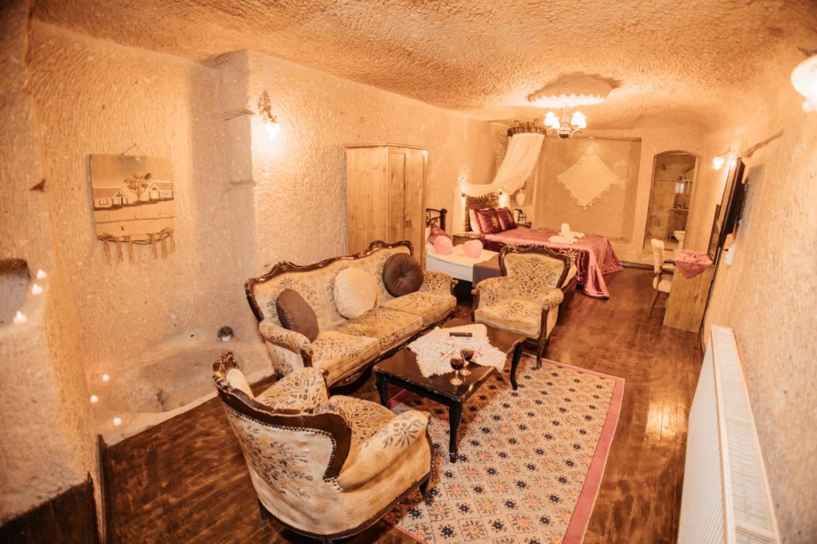 7 Oda Kapadokya Cave Hotel 어굽 외부 사진