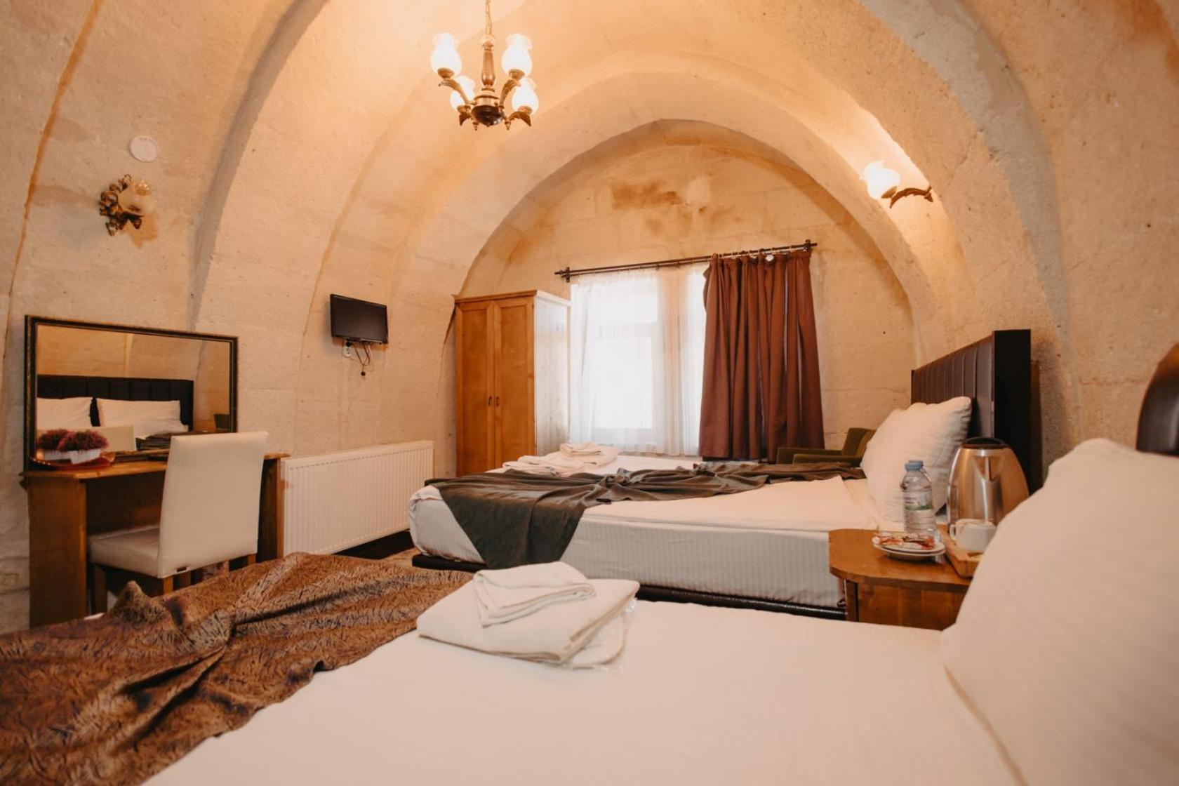 7 Oda Kapadokya Cave Hotel 어굽 외부 사진