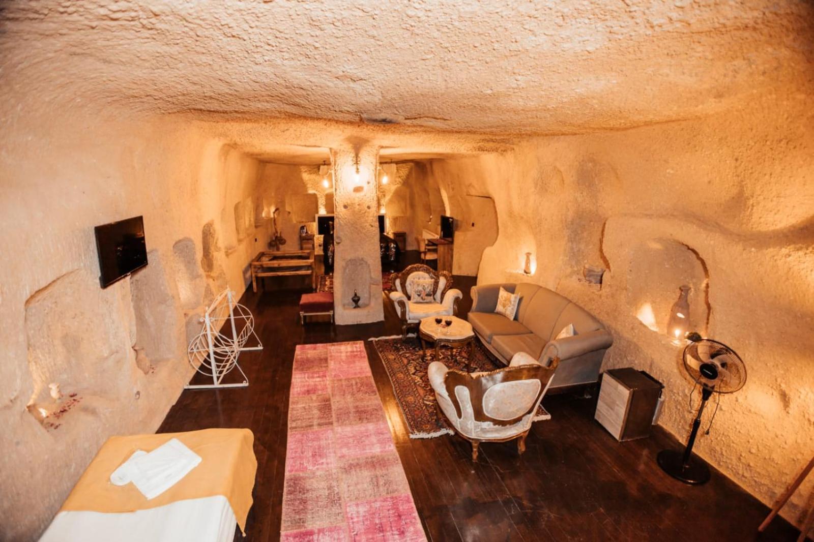 7 Oda Kapadokya Cave Hotel 어굽 외부 사진