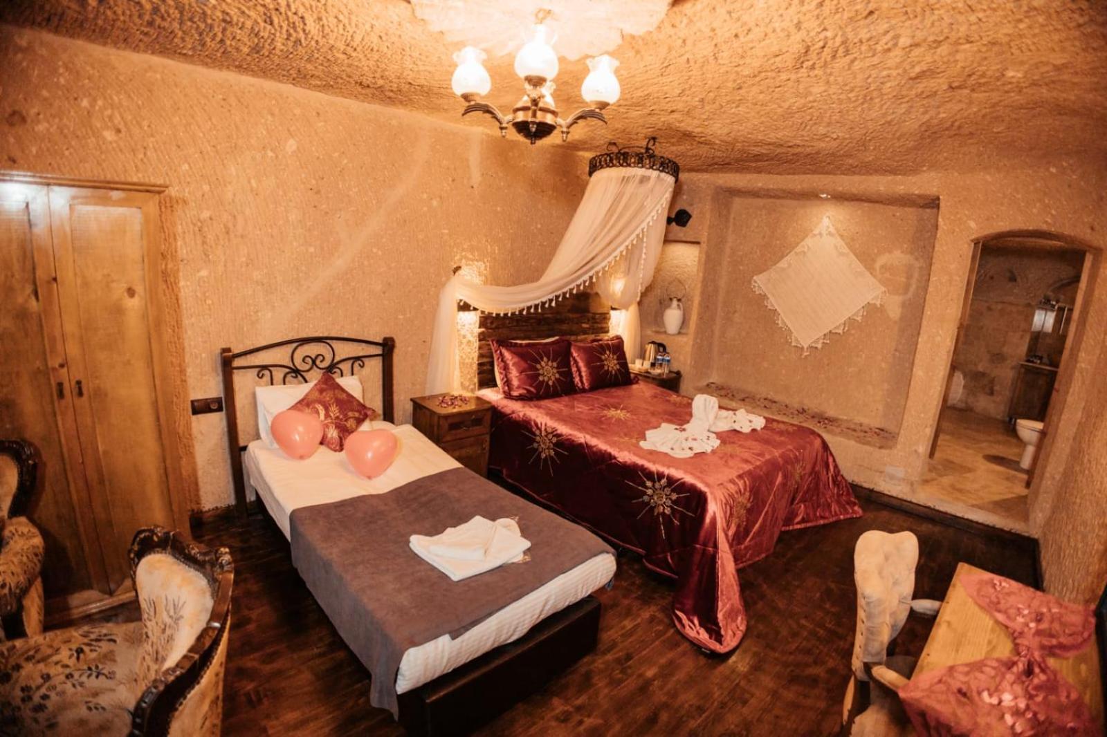 7 Oda Kapadokya Cave Hotel 어굽 외부 사진